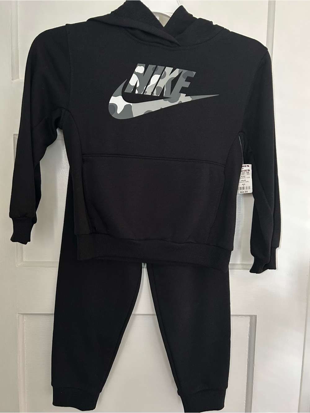 Nike Kids Black Hoodie & Joggers Set with Gray Camo Logo, Size 6, NWT